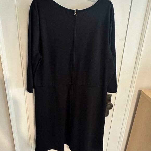 | GAP Factory | Black Pleated Dress - Picture 5 of 7